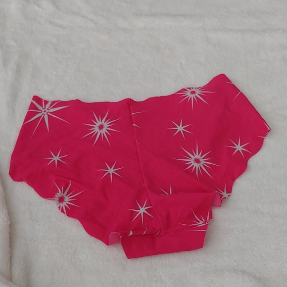 Victoria's Secret Reversible Bra & Hiphugger NWT - Picture 14 of 16